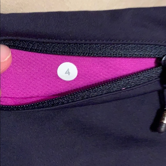 Lululemon Shorts Bundle Run Times/Run Turbo Size 4 - Picture 4 of 8